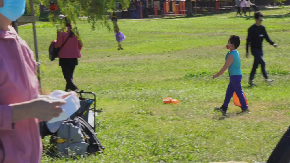 Mengwalama Halloween Party Rainbow Park - HD 720p